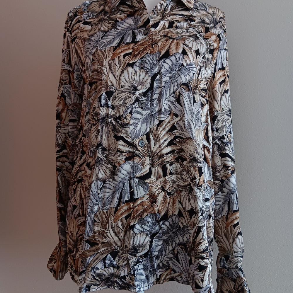 Tommy Bahama XS 100% Silk Tropical Floral Print Button Collar Blouse Top Classic